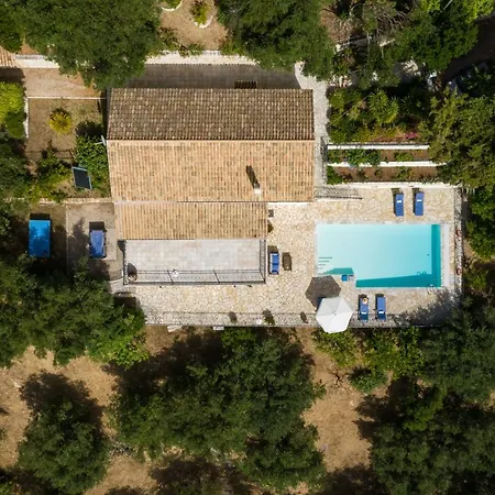 Melissonia וילה Agios Stefanos (Thinali)